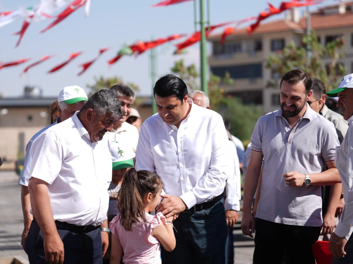 BAŞKAN YILMAZ, KUZEYŞEHİR ÇAY BAHÇESİ’Nİ HİZMETE AÇTI....