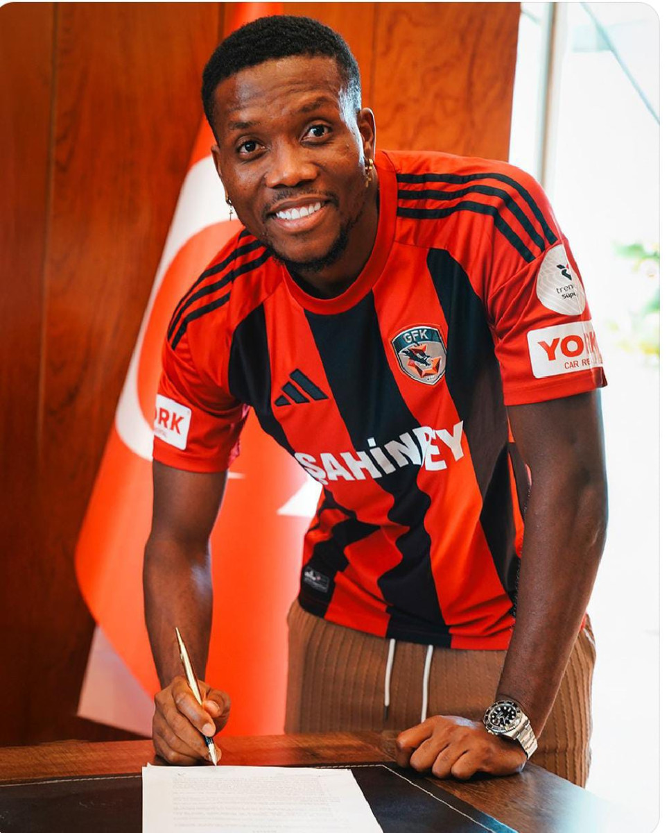 DAVİD OKEREKE GAZİANTEP FK'YA İMZAYI ATTI...
