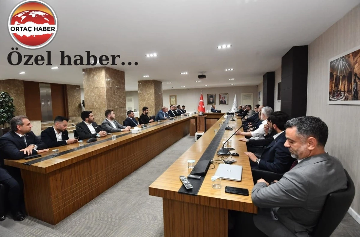 GAZİANTEP FK YÖNETİMİ BUGÜN AKŞAM TOPLANIYOR....