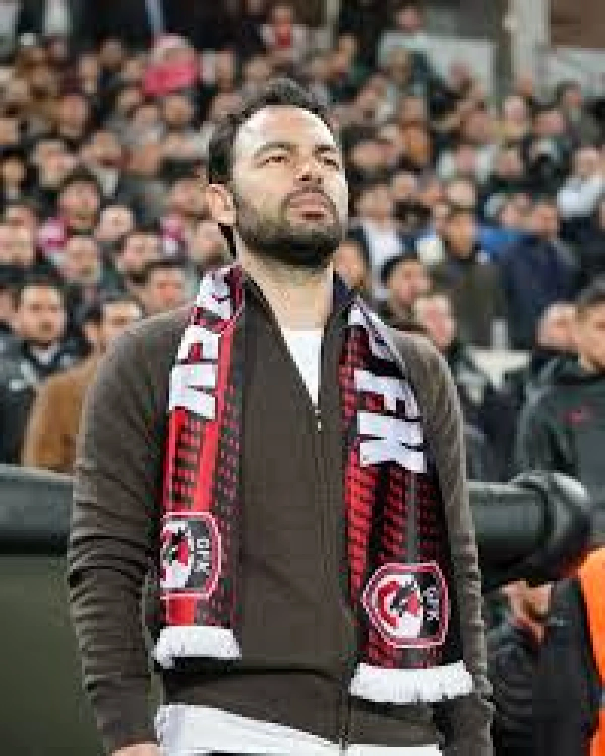 **Selçuk İnan'dan İstifa Sinyali!**  