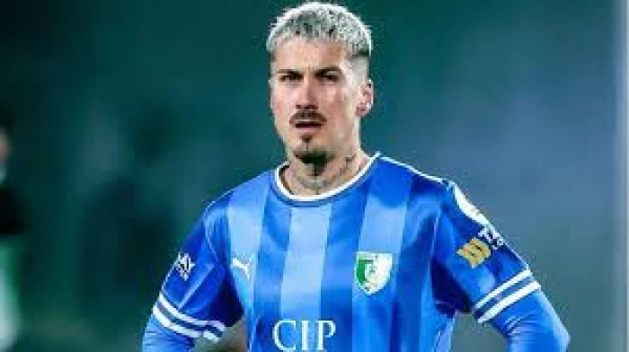 Yeni sezon hazırlıklarını sürdüren Süper Lig ekibi Gaziantep Futbol Kulübü, savunma hattını güçlendirmek adına Bodrum FK’nın başarılı sol beki Cenk Şen’i gündemine aldı. 