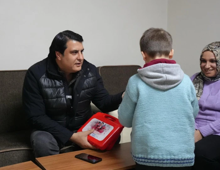 YILMAZ: &ldquo;ZOR G&Uuml;NLERDE DE YANINIZDAYIZ&rdquo;